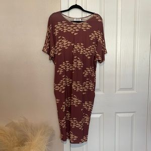 Fighting Eel / Ava Sky Dress Meilani: Bordeaux Fish size Small BNWT